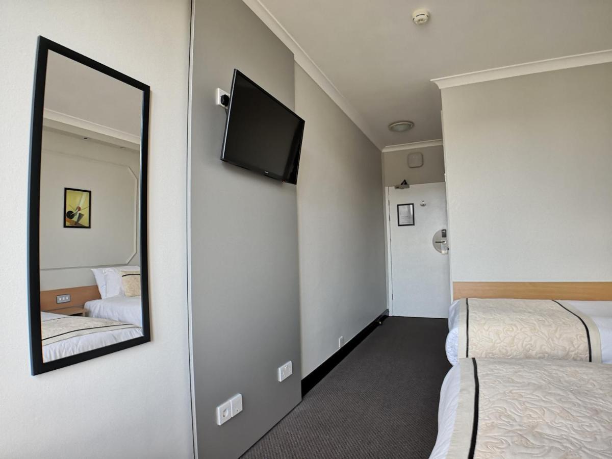 Lancaster Hall Hotel London Bagian luar foto