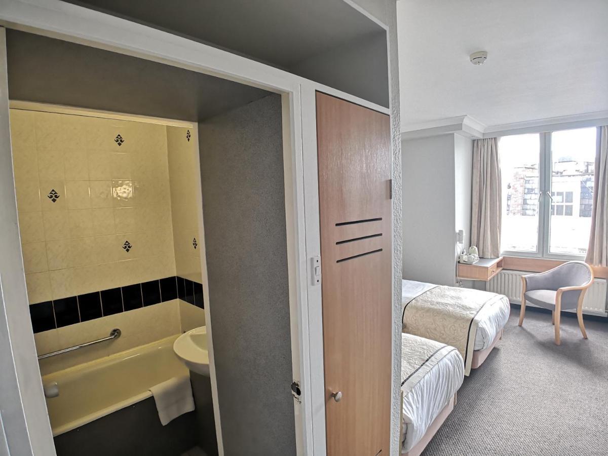 Lancaster Hall Hotel London Bagian luar foto